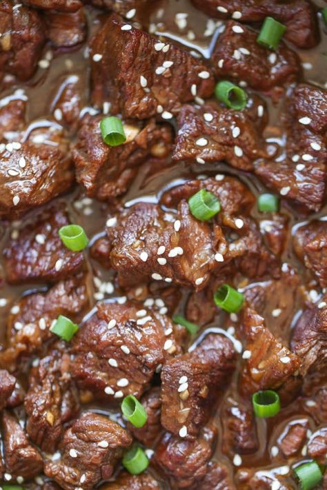 Slow Cooker Korean Beef, Chuck Steak, Korean Beef, Best Slow Cooker, Crock Pot Slow Cooker, Slow Cookers, Crock Pot Cooking, Sem Lactose, Beef Dishes