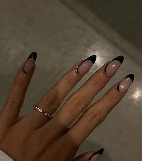 Nails To Go With A Black Dress, Edgy Nails, Minimal Nails, Her Nails, Minimalist Nails, Heart Nails, Fire Nails, Dream Nails, Pretty Acrylic Nails