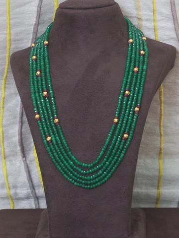 Rs. 6,800/- Indian Beads Jewellery Design, Green Beads Jewellery Designs, Crystal Beads Necklace Design, Green Pearl Jewelry, Pendent Design, Beads Haram, Indo Western Outfits, Fashion Jewelry Necklaces Gold, Ruby Jewelry Necklaces