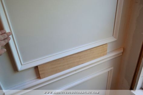 Wainscoting Staircase, Wainscoting Height, Picture Frame Wainscoting, Wainscoting Hallway, Black Wainscoting, Living Room Hacks, Wainscoting Stairs, Faux Wainscoting, Molding Ideas