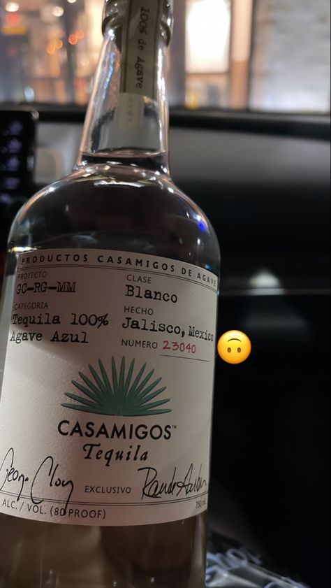 Casa Migos Bottle, Casamigos Aesthetic, Liqour Aesthetics, Liquor Pictures, Fake Alcohol Story, Liquor Aesthetic, Tequila Aesthetic, Patron Drinks, Drunk Photos