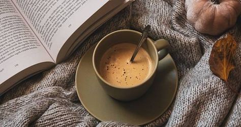 Does Coffee Make You Horny? Fall Desktop, Desktop Wallpaper Fall, Specialty Coffee Drinks, Health World, Coffee World, Mushroom Coffee, Coffee Obsession, Cappuccino Cups, Specialty Coffee