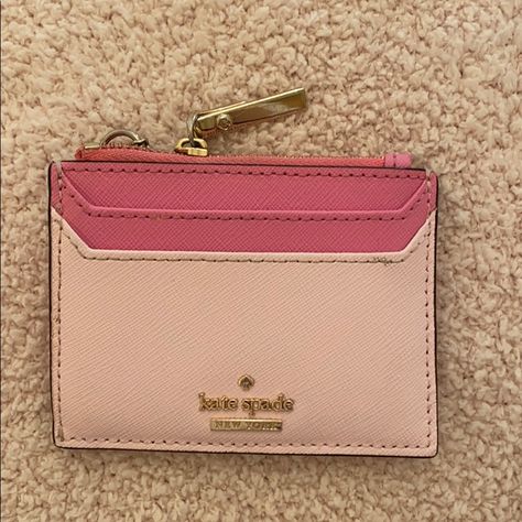 Pink Kate Spade Wallet, Cute Pink Wallet, Cute Card Holder Wallet, Kate Spade Wallet Aesthetic, Dompet Aesthetic, Cute Wallet Aesthetic, Cute Small Wallets, Kate Spade Pink Wallet, Aesthetic Wallet