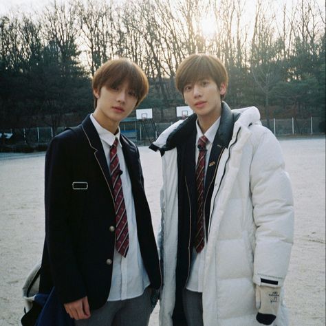 Txt Taehyun And Beomgyu, Taehyun And Beomgyu, Kang Taehyun, Txt Taehyun, Personal Fan, Choi Beomgyu, Daejeon, Out Of My Mind, School Boy