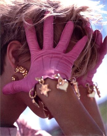 Tout Rose, Mode Rose, Pink Gloves, Pink Charm, I Believe In Pink, Tickled Pink, Everything Pink, Vogue Italia, Christian Lacroix