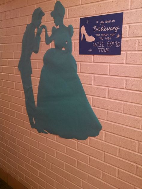 Cinderella, Disney, or Princess theme hall decorations Fairytale Bulletin Board Ideas, Homecoming Decorations Hallway, Homecoming Dance Decorations, Homecoming Dance Ideas, Disney Homecoming, School Dance Themes, Disney Hall, Homecoming Decorations, Disney Themed Classroom