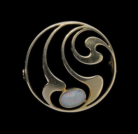 Murrle Bennett and Co - Art Nouveau Brooch - Tadema Gallery Art Nouveau Metalwork, Art Neauveau Jewellery, Art Noveau Jewellery, Art Nouveau Circle, Art Nouveau Jewelry Ring, Bijoux Art Nouveau, Motif Art Deco, Art Nouveau Illustration, Art Nouveau Pendant