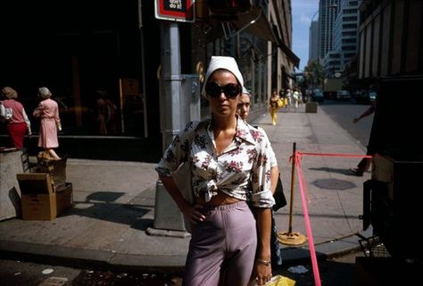 Joel Meyerowitz, Garry Winogrand, Body Gestures, Robert Frank, Alfred Stieglitz, Train Photography, Cool Poses, Commercial Photographer, Colour Photograph