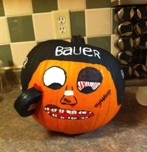 Hockey Pumpkin Carving Ideas, Hockey Pumpkin Carving, Hockey Pumpkin, Pumpkin People, Halloween Pumpkin Crafts, Lantern Painting, Pumpkin Decorating Contest, Pumpkin Carving Designs, Pumpkin Carving Ideas