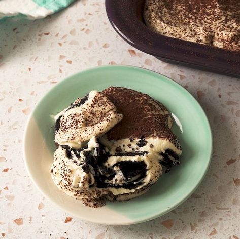 Oreo Tiramisu Is A Cookies & Cream Dessert Taken To The Next LevelDelish Outrageous Desserts, Oreo Tiramisu, Random Desserts, Recipes With Videos, Cookies Cream, Oreo Recipes, Layered Desserts, Tiramisu Recipe, Tailgate Food