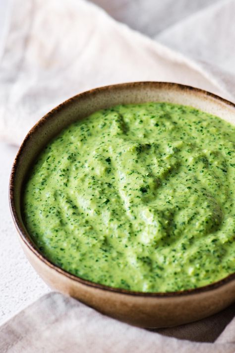 Green Tahini Sauce Recipe Middle Eastern Green Sauce, Green Tahini Dressing, Spicy Tahini Sauce, Green Sauces, Green Tahini Sauce, Healthy Condiments, Wheat Salad, Bulgur Recipes, Green Tahini