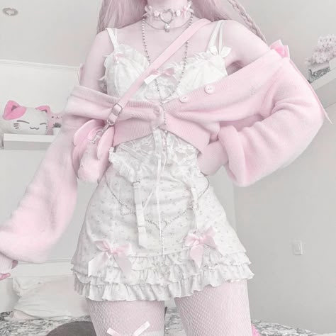 Pastel Outfits, Kawaii Outfit Ideas, Tutorials Drawing, Pastel Outfit, Chic Aesthetic, Kawaii Fashion Outfits, Pretty Clothes, Swaggy Outfits, 2023 Fashion