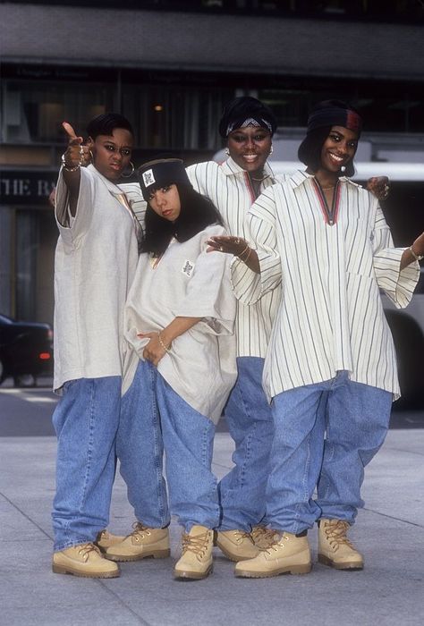 90s Hip Hop Outfits, Look Hip Hop, Mode Old School, Black 90s Fashion, 90s Street Style, Looks Hip Hop, Hip Hop Girl, Ropa Hip Hop, 90’s Outfits