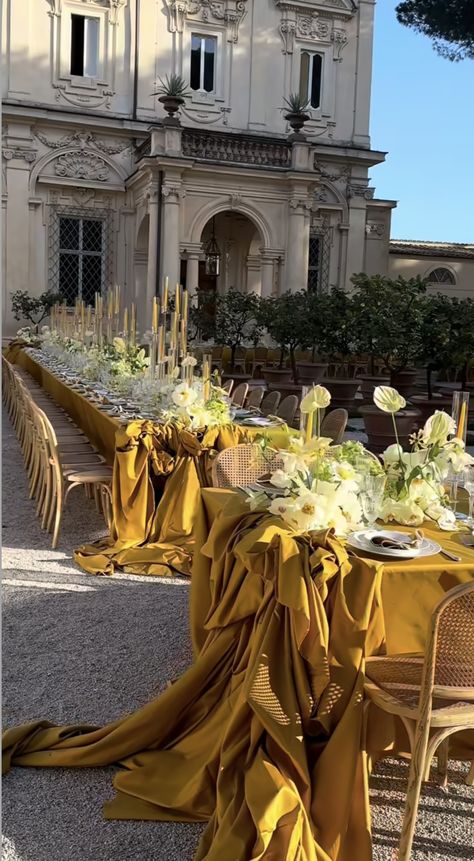 Event Trends, Wedding Color Trends, Tafel Decor, Yellow Wedding, Styl Boho, Wedding Mood, Italy Wedding, Wedding Trends, Wedding Bells