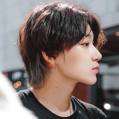 Model Face Side Profile, Art Reference Photos Faces Side Profile, Male Hair Reference Side View, Side Portrait Drawing Reference, Ateez Reference Photos, Profile View Face, Side View Reference Photo, Male Hair Side View, Masculine Side Profile