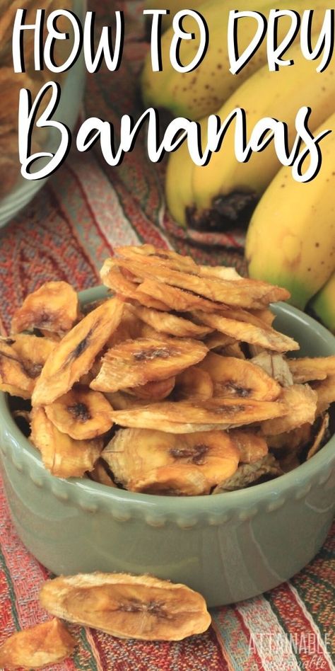 Dehydrating Bananas, Dehydrated Bananas, Brown Bananas, Food Dehydration, Banana Snacks, Dehydrated Foods, Natural Snacks, Canning Food Preservation, Dried Bananas