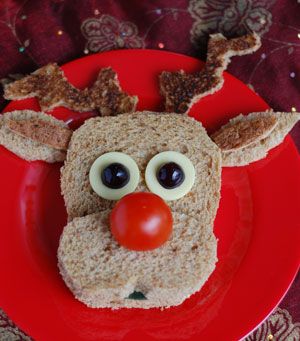 funky_reindeer Christmas Picnic, Food With Faces, Deco Fruit, Holiday Lunch, Fun Food For Kids, Christmas Food Ideas, Healthy Christmas, Fun With Food, Fun Christmas Crafts