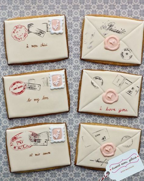 Biscotti Cake, Biscuit Icing, Letter Cookies, French Love, Valentines Day Cookies, Desserts Menu, Pretty Cookies, Fancy Cookies, Creative Cookies