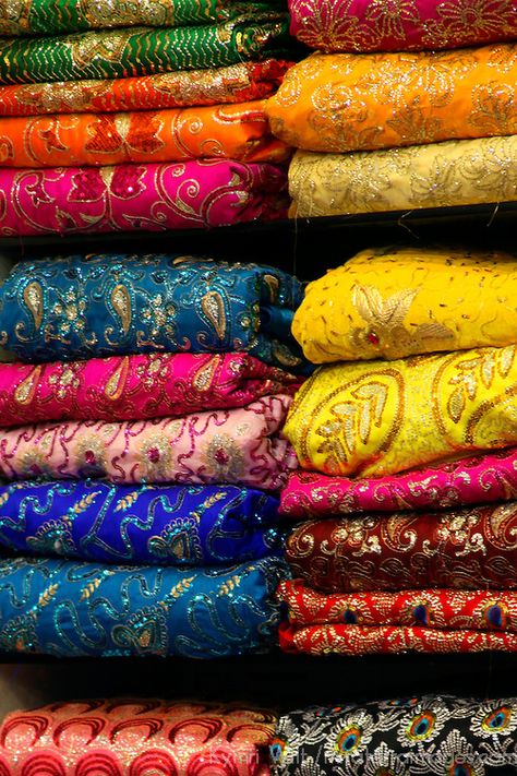 Asia, India, Delhi. Colorful Sari Shop in Old Delhi. Delhi Market, Sari Shop, Old Delhi, Arte Indie, Indian Textiles, We Are The World, Delhi India, Over The Rainbow, Happy Colors