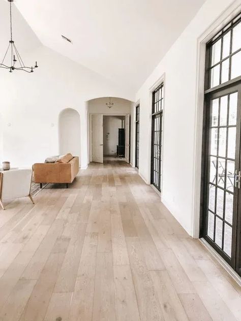 Door Hallway, Beach House Flooring, Arched Wall, White Oak Hardwood Floors, Sala Grande, Oak Wood Floors, Oak Hardwood Flooring, Light Wood Floors, White Oak Floors