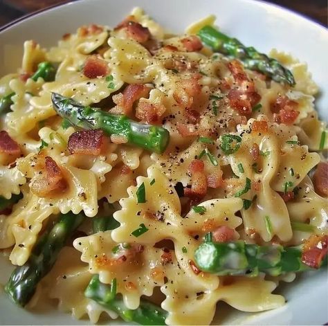 Creamy Pasta with Asparagus – Naomi's Recipes Creamy Pasta And Asparagus, Dinner Ideas Asparagus, Sausage And Orecchiette Pasta, Creamy Pasta With Asparagus And Bacon, Creamy Asparagus Pasta, Pasta And Asparagus Recipes, Asparagus Dinner Recipes, Creamy Pasta With Asparagus, Dinner With Asparagus