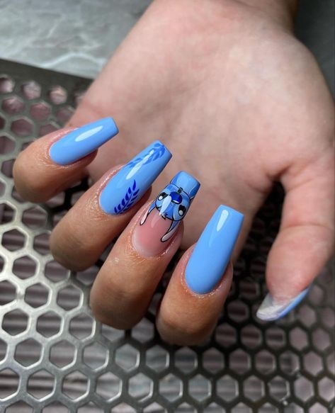 Short Disney Nails, Disney Gel Nails, Disney Princess Nails, Disneyland Nails, Disney Nail Designs, Mickey Mouse Nails, Disney Acrylic Nails, Fake Nails Designs, Nail Art Disney