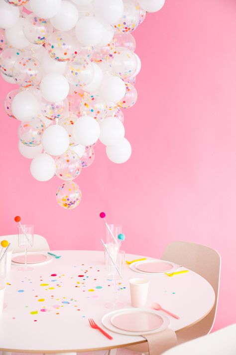 Balloon Garland Ideas, Diy Ballon, Sprinkles Birthday Party, Party Design Ideas, Balloon Chandelier, Fantastic Wallpapers, Diy Girlande, Garland Ideas, Diy Confetti