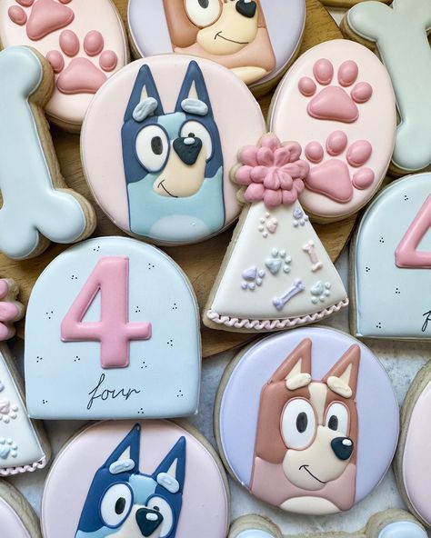 Sifted + Sugared (@siftedandsugared) • Instagram photos and videos Dog Themed Cookies, Baby Shower Girl Diy, Beary Cute, Cartoon Cookie, Disney Cookies, Sugar Cookie Royal Icing, Themed Cookies, 3rd Birthday Cakes, Dog Birthday Cake