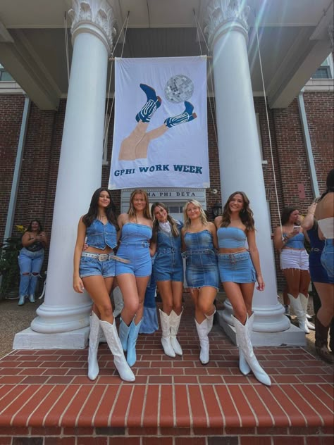 Jeans Sorority Theme, Soroity Girls Outfit, Sorority Theme Outfits, Country Sorority Theme, Denim Bid Day Theme, Denim Sorority Theme, Spirit Week Ideas Sorority, Western Sorority Theme, Work Week Ideas Sorority