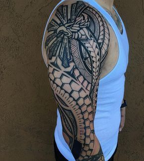 Instagram Mexican Culture Tattoo, Shoulder Tattoo Men, Samoan Tattoos, Mexican Tattoo, Filipino Tattoos, Native Tattoos, Maori Tattoos, Maori Tattoo Designs, Wild Tattoo