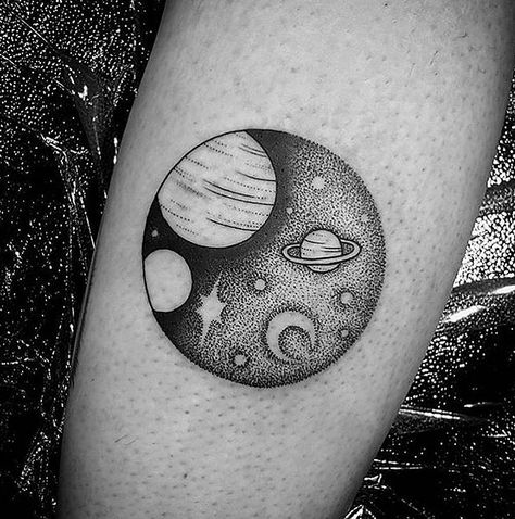 ↞∙∙∙∙STONEXXSTONE∙∙∙∙↠ • Tumblr stonexxstone • • IG _jessiestone_ • • Pinterest stonexxstone • Planet Tattoo, Planet Tattoos, Work Tattoo, Tattoo Zeichnungen, Landscape Tattoo, Geniale Tattoos, Space Tattoo, Dot Work Tattoo, Tattoo Life