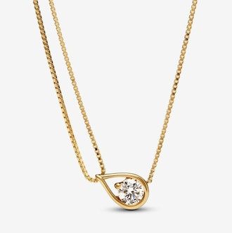 Cartier Necklace, Diamond Pendants Designs, Double Necklace, Infinity Design, Diamond Jewelry Designs, Double Chain, Lovely Jewellery, Pendant Design, Gold Jewelry Fashion