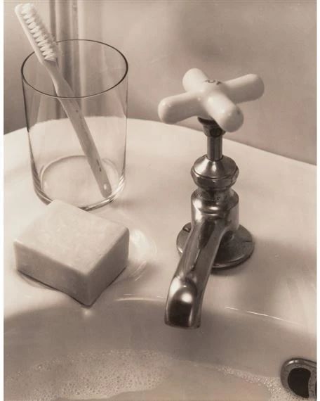 Straight Photography, Ivory Soap, Edward Steichen, Still Life Photos, Still Life Photographers, Gelatin Silver Print, History Of Photography, Great Photographers, Life Photography