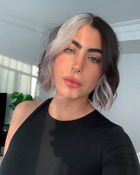 Blonde Brunette Color Block, Color Block Black And White Hair, Block Color On Short Hair, Color Blocking On Short Hair, 4 Quadrant Hair Color, Short Black Blonde Hair, Blonde Color Block Hair Short, Black And White Pixie Hair, Short Black White Hair