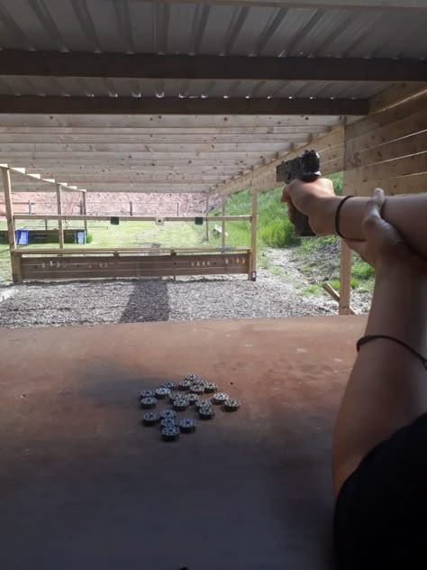 Shooting Range Snap, Firing Range Aesthetic, Shooting Range Aesthetic, Shooting Range Outfit, Target Aesthetic, Reactive Targets, Outdoor Shooting Range, Indoor Shooting Range, Special Forces Gear