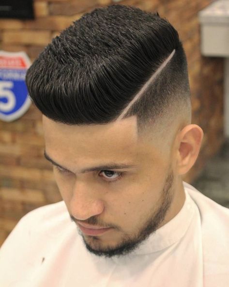 New Hairstyles for Men Pakistani Hair, Mens Summer Hairstyles, Fresh Haircut, Cool Mens Haircuts, Summer Haircuts, Faded Hair, Men Haircut Styles, Cool Hairstyles For Men, New Hairstyles