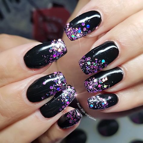 Gel Nails Black And Purple, Black Nails With Ombre Glitter, Sparkly Purple Ombre Nails, Prom Nails Black And Purple, Black Nails With Colorful Glitter, Black Nails With Sparkle Tips, Purple Black Glitter Nails, Black With Purple Glitter Nails, Black And Purple Spooky Nails