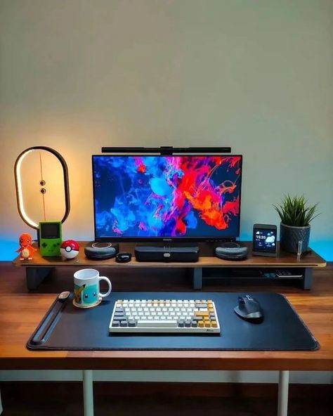 Click visit for more info | #workspaces #setupwars #setuptour #setupinspiration #onmydesk #officesetup #officeinspo #officegoals #officedesign #officedecor #office #minimalsetups #macsetup #dreamsetup #desktour #deskgoals #cleansetups #applesetup #appledesign #workspace #techsetup #workfromhome Graphic Design Desk, Minimalist Desk Setup, Computer Desk Organization, Gaming Computer Setup, Dual Monitor Setup, Mac Setup, Luxury Desk, Desk Setups, Minimalist Desk