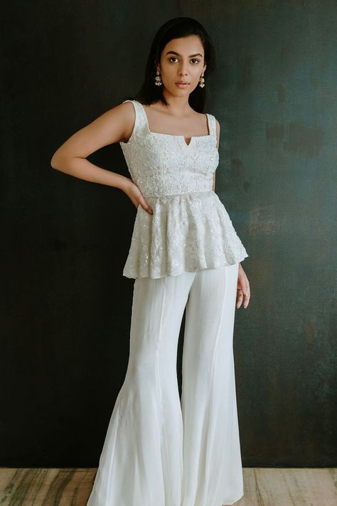 Peplum Suits Indian, Sharara Top Design, Palazzo Pants Outfit Indian Wedding, Peplum Top Indian, Peplum Top Outfits Indian, Peplum Top And Palazzo, Palazzo Pants Outfit Indian, Peplum Top With Sharara, Peplum Top Outfits