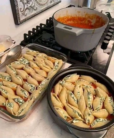 Stanley Tucci 🍜 | Homemade Stuffed Shells | Facebook Italian Stuffed Shells, Nonna Pia, Jumbo Pasta Shells, Stuffed Pasta, Pasta Shells, Stuffed Shells Recipe, Taco Stuffed Shells, Comfort Dishes, Easy Italian