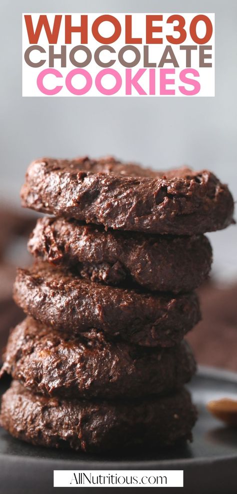 If you are looking for more delicious healthy recipes to satisfy your sweet tooth on your Whole30 diet you will love these Whole30 cookies with banana and chocolate. This nutritious chocolate cookie recipe also makes a tasty Whole30 snack to keep you full! Whole 30 Breakfast Cookies, Whole 30 Recipes Desserts, Whole 30 Banana Dessert, Whole 30 Cookie Recipes, Whole 30 Desserts Easy, Whole30 Cookies, Whole30 Sweets, Whole 30 Dessert Recipes, Cookies With Bananas