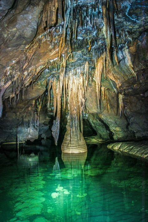 Križna cave (Križna jama) is a 8,273 meter long cave system, which is located under the area of Bloke, Loškim and Cerknica field. Scenery Beach, Cave Photos, Phuket Island, Cave System, Underground Caves, Cave House, Cheap Flight Tickets, Cheap Flight, Adventure Vacation