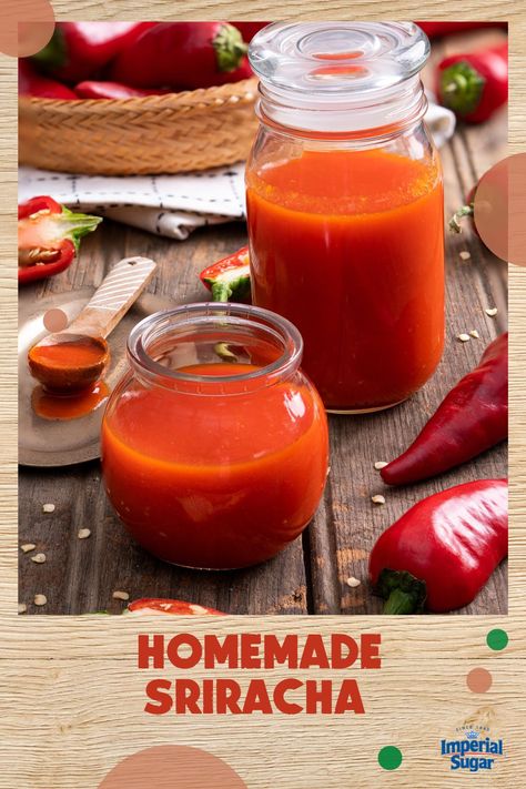 Homemade Sriracha, Siracha Sauce, Homemade Chips, Homemade Condiments, Condiment Recipes, Hot Spicy, Delicious Dinner Recipes, Best Appetizers, Sriracha