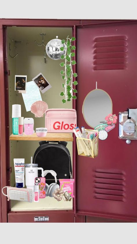 #locker #preppy #coconutgirl #lululemon #school Preppy Locker, Locker Ideas, School Locker