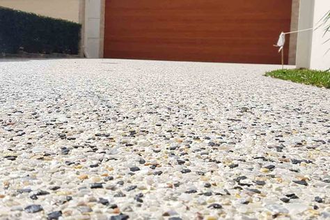 Aggregate Patio, Exposed Aggregate Driveway, Aggregate Driveway, Driveway Materials, Modern Driveway, Exposed Aggregate Concrete, Aggregate Concrete, Exposed Aggregate, Concrete Finishes