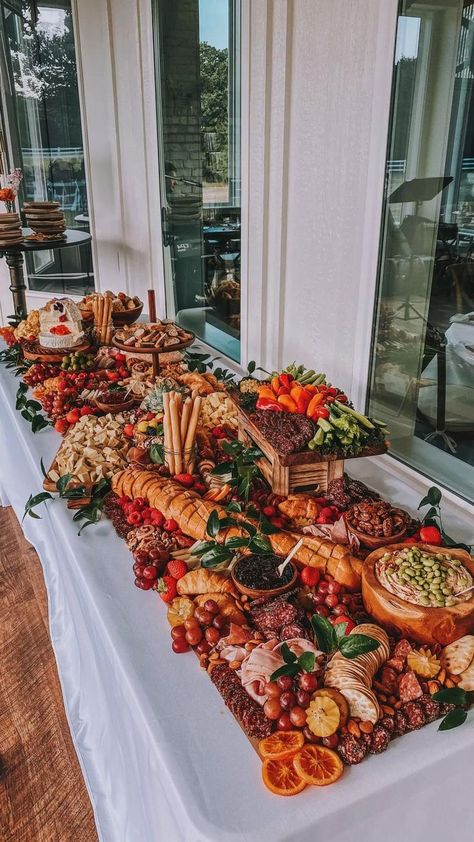 Charcuterie Table, Catering Display, Party Food Buffet, Charcuterie Inspiration, Charcuterie Platter, Party Food Platters, Charcuterie And Cheese Board, Food Stations, Charcuterie Recipes