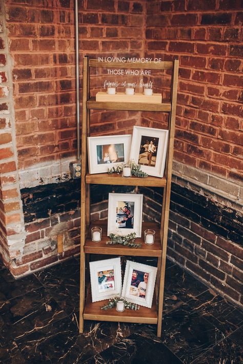 Couple Photos Wedding Decor, Wedding Spot For Lost Loved Ones, Wedding Reception Memory Table, Wedding Idea For Those Who Passed, Simple Fall Wedding Reception Decorations, Rustic Memorial Table At Wedding, Rustic Wedding Memorial Ideas, Fall Wedding Memorial Table, Memory Board For Wedding