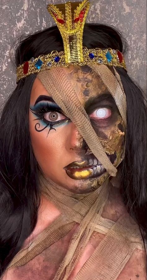 Scary Cleopatra Makeup, Mummy Makeup Halloween, Mummy Halloween Makeup, Gold Glam Makeup, Liquid Latex Makeup, Mummy Makeup, Cleopatra Makeup, Cleopatra Halloween, Egyptian Makeup