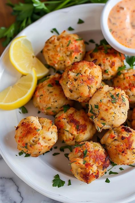 Crab Rangoon Balls, Crab Balls Recipe Baked, Seafood Network Recipes, Crab Balls Appetizers, Fried Crab Balls, Crab Balls Recipe, Crab Balls, Fried Crab, Lump Crab Meat