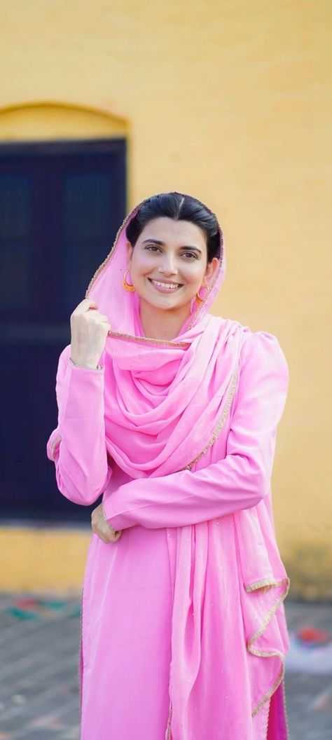 Nimrat khaira special #nimratkhaira #punjab #music Nimrat Khaira, New Photos Hd, Face Aesthetic, Turkish Beauty, Music, Beauty